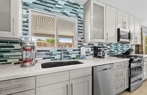 3 BDR Desert Oasis in the Heart of Palm Springs! - Foto 82