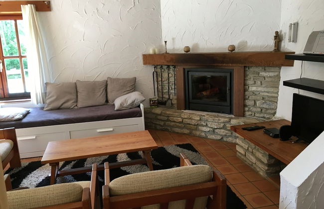 Cosy and Snug Holiday Home With Joint Swimming Pool - Foto 12