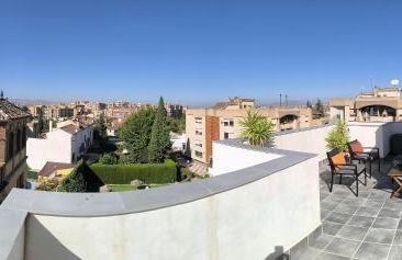 Casa con jardín, aparcamiento - Photo 35