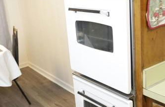 The Newly Renovated Vintage Home - Foto 16