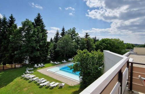 Sauna, Pools mit XXL-Terasse oder Kinderkino - Foto 66