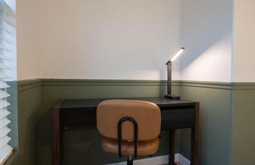 Modern 4BR Retreat in Prime Gilbert Location - Foto 76