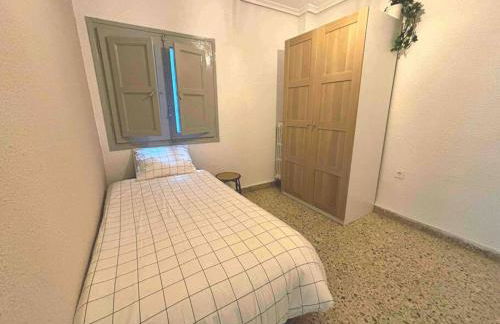 Acogedor apartamento a 5 min del Ave - Foto 2