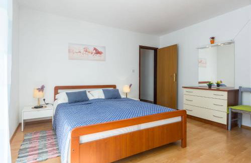 Apartment Nena-1 by Interhome - Foto 5