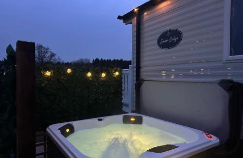 Swan Lodge - Photo 17