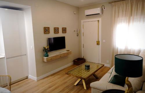 Ispal Triana - Photo 33