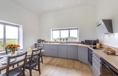 3 Bed in Penrhos Feilw oc-g29643 - Foto 12