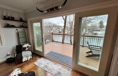 Cozy Cabin On the Lake with HotTub - Foto 21