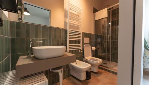 Tenuta Tre Gemme in Cantina - Suite Tre Gemme - Foto 4, Shower, heating