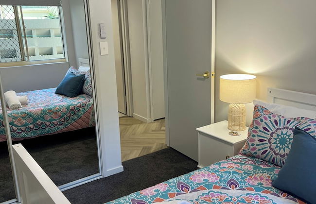 Bayview Beach Holiday Apartments - Photo 5