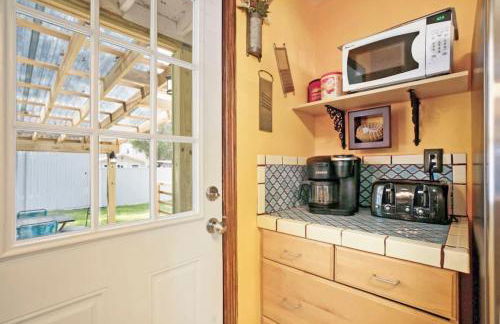 Eclectic Beauty, Heart of Downtown St Aug - Foto 9