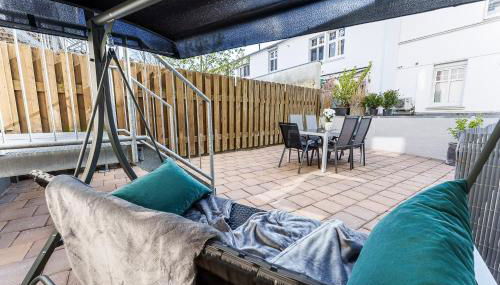 Große Terassen-Wohnung mit Grill, Playstation 5, Billardtisch und Massagesessel - Foto 2