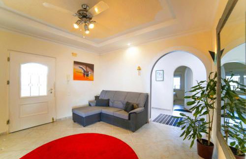 Villa MADORA - private pool, amazing garden, sea view, quiet location - Foto 11