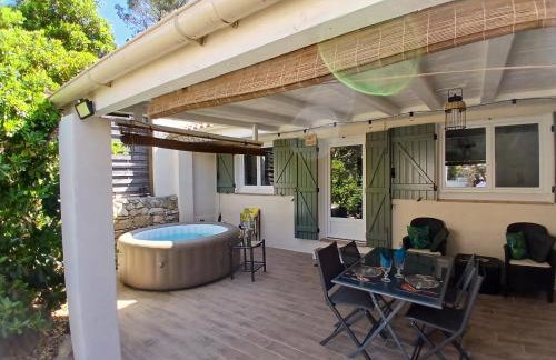 les arbousiers brignoles piscine et spa - Photo 1