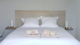 Studios ou Chambre SDB avec extérieur centre-ville Ribérac - Foto 3