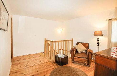 2 Bedroom Beautiful Home In St Didier - Foto 17