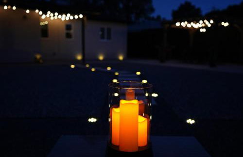 The White House, A Unique ABQ Stay in Central Location near Uptown - Foto 6