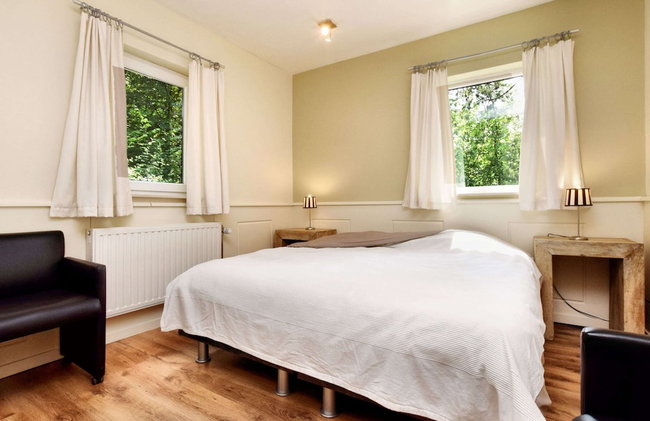Beautiful, Modern House With Stunning Views, hot tub and Sauna in Green Surroundings - Photo 2