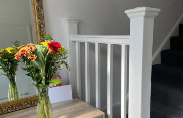 5 Bed 5mins from Wembley Stadium - Photo 1