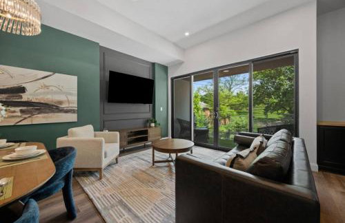 Stunning Penthouse Double King Suite on Butler Street with rooftop deck and free off street parking - Foto 13