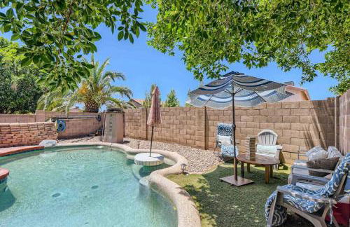 Modern Spacious 3 BR Home Pool and Game - Foto 3