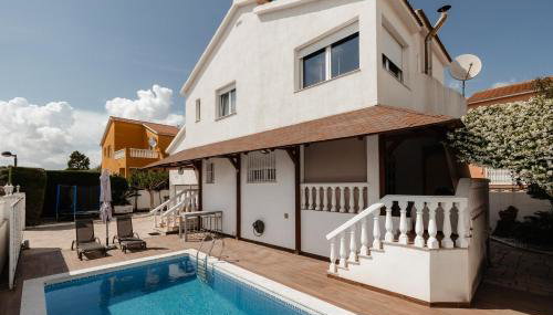 Chalet con piscina privada a 200 m de la playa - Foto 3, sunbed