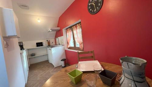 Le studio de Mamy Jacquotte Centre Cour-Cheverny - Photo 4, stove