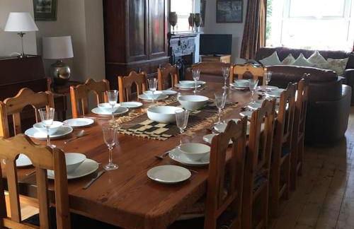 Large character home, hot tub, beach 5 min walk - Foto 7