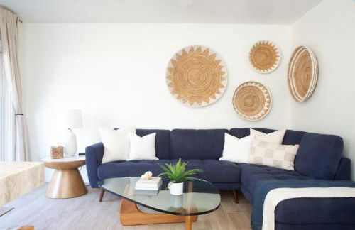 Adorable Octopus Hideaway 2 min walk to the beach! - Foto 1