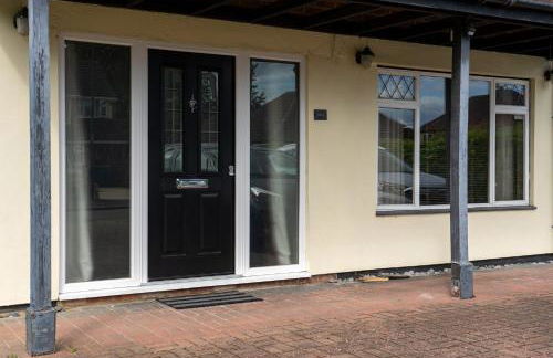 Nr WINDSOR stunning 1 bedroom self contained property in Burnham near Heathrow - Foto 10