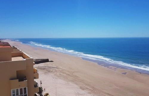 Romántica vista al paseo marítimo de Cádiz - Photo 28