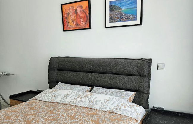 Serene Three-bedroom Retreat in Unforgettable Setting - Foto 3