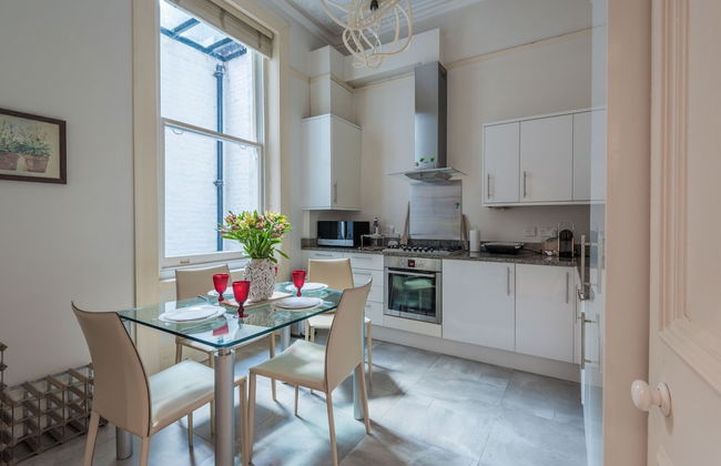 A Grand Passion - Foto 13