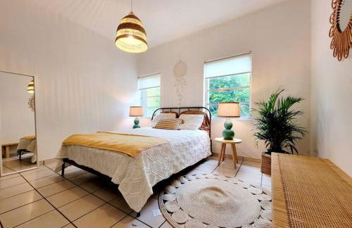 Tropical Charm Little Havana Calle Ocho 3 - Foto 1