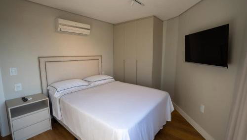 Ap de novela no centro da cidade com garagem - Foto 2