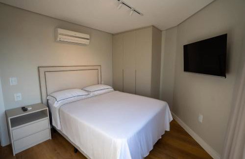 Ap de novela no centro da cidade com garagem - Foto 2