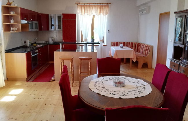 Villa Valeta 500 Meters From the Beach - Photo 16