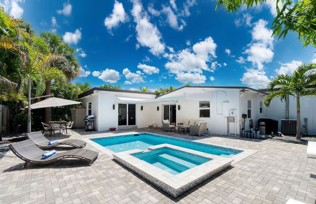 Turtle Nest by Avantstay Near Downtown Beaches - Chic FL Escape - Foto 1