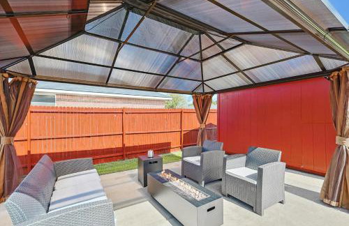 5BR Holiday Getaway in DeSoto with Pool, Hot Tub & Cinema - Foto 47