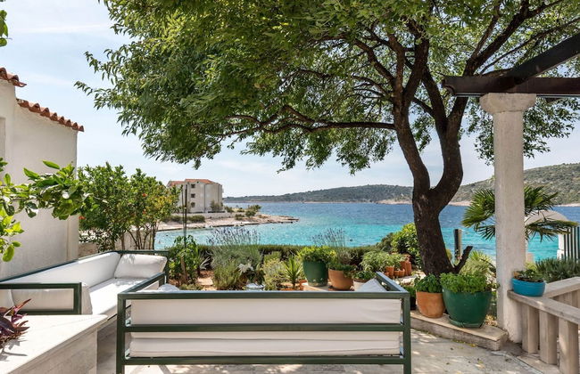 Beach Front Vacation Home, Private Beach, Boat Rental - Foto 25