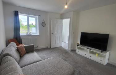 Modern 3-Bed House in Rotherham, WiFi, Garden & Free Parking - Foto 15