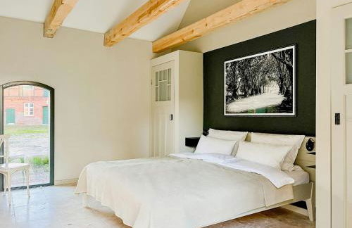 Aesthetic Meets History In The Renovated Stable - Foto 4