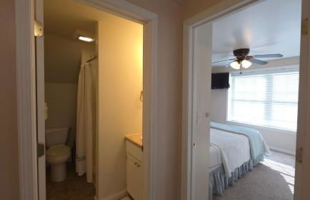 Summerside Cape on Crooked Lake ---Waterfront-Sunsets-Sleeps 12 - Foto 31