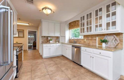 Grapevine Oasis, with Pool - Foto 10