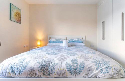 Lovely Two Bed detached house with Parking - Foto 14