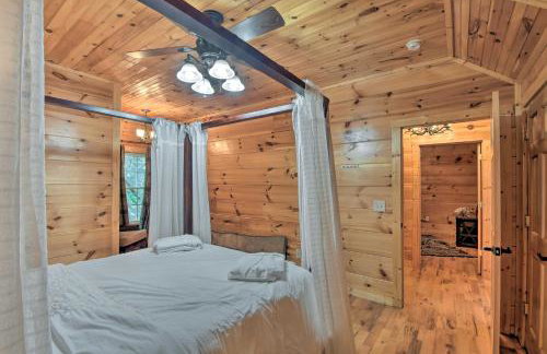 Lovely Lake Hartwell Retreat Dock, Deck and Grill! - Foto 15