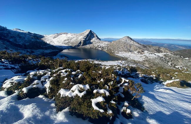 Private Tour from Oviedo to Covadonga, lakes, & sailors villages - Photo 2