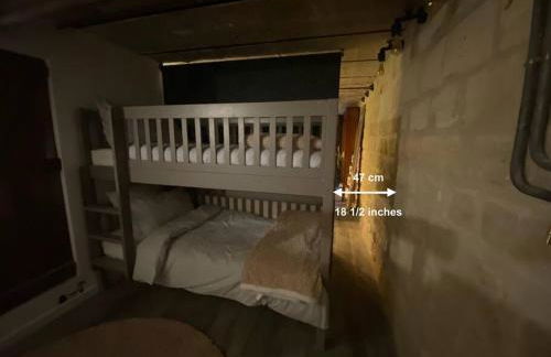 In city center and next to the train station - Foto 17