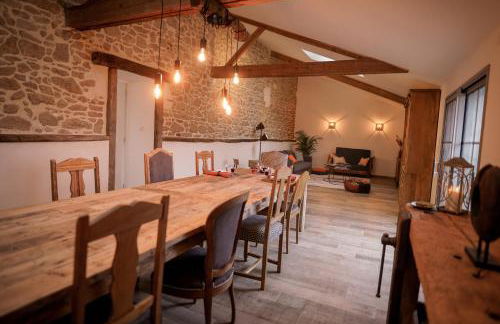 Proche PuyDuFou - Gite Maison La Roulière - Foto 33