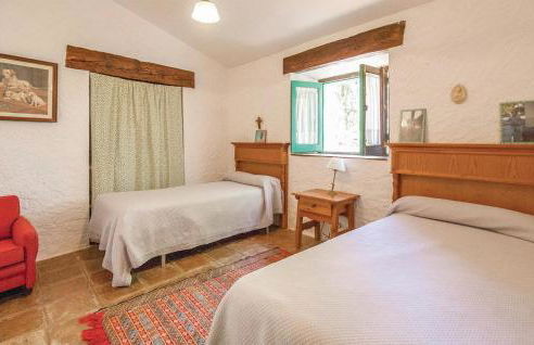 Nice Home In Higuera De La Sierra - Foto 18